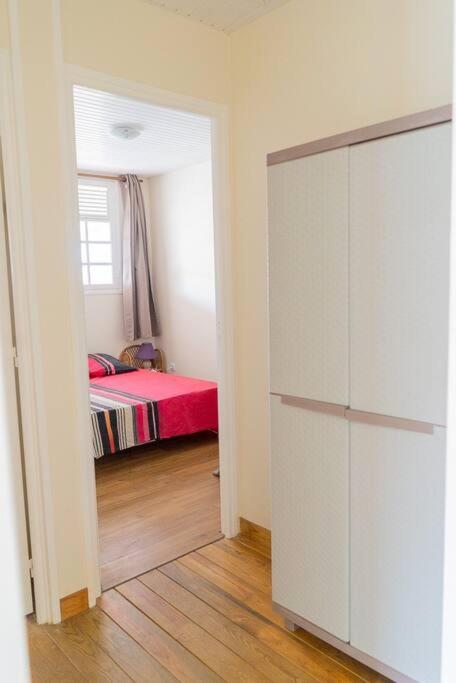 Location Saisonniere Bel Appartement Les Trois-Ilets Bagian luar foto