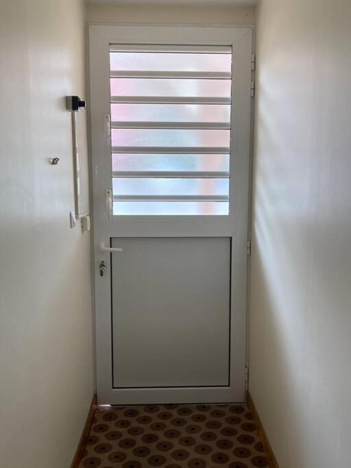 Location Saisonniere Bel Appartement Les Trois-Ilets Bagian luar foto